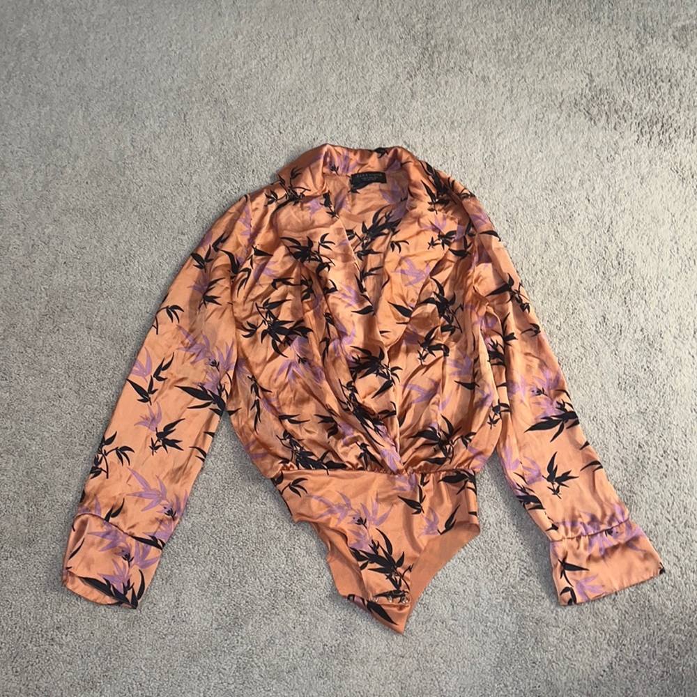 Zara Top in a Small Size! Only worn once!